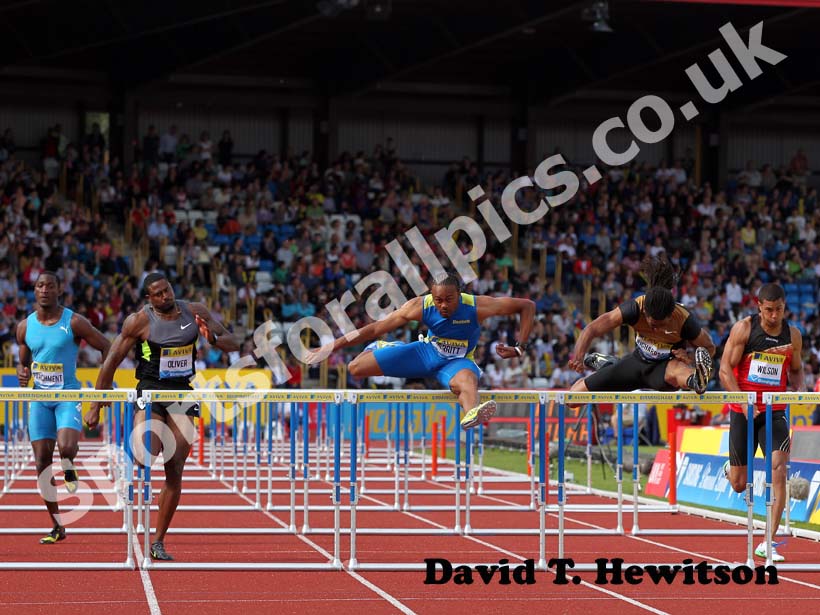 Aries Merritt leads Jason Richardson, 110 metres hurdles, 2012 Samsung Diamond League, Birmingham.